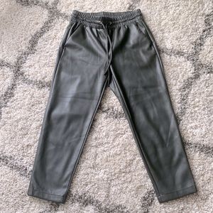 Faux Leather Cropped Petite Pants